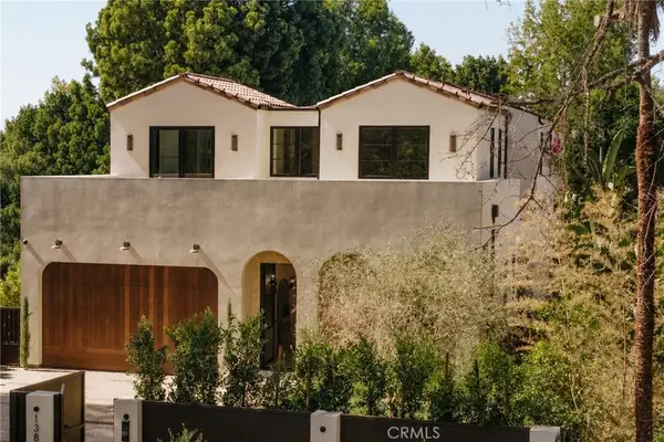 13853 Chandler, Sherman Oaks, CA 91401
