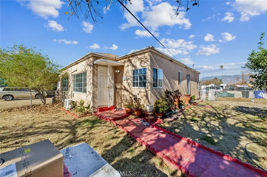 938 E 2nd Street, San Bernardino, CA 92408 - #2