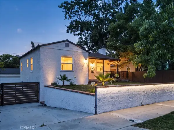 210 N Naomi Street, Burbank, CA 91505