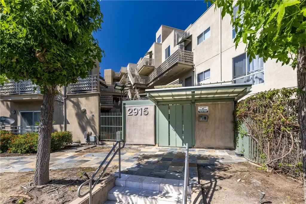 2915 Montrose Avenue #430, Glendale, CA 91214 - #1