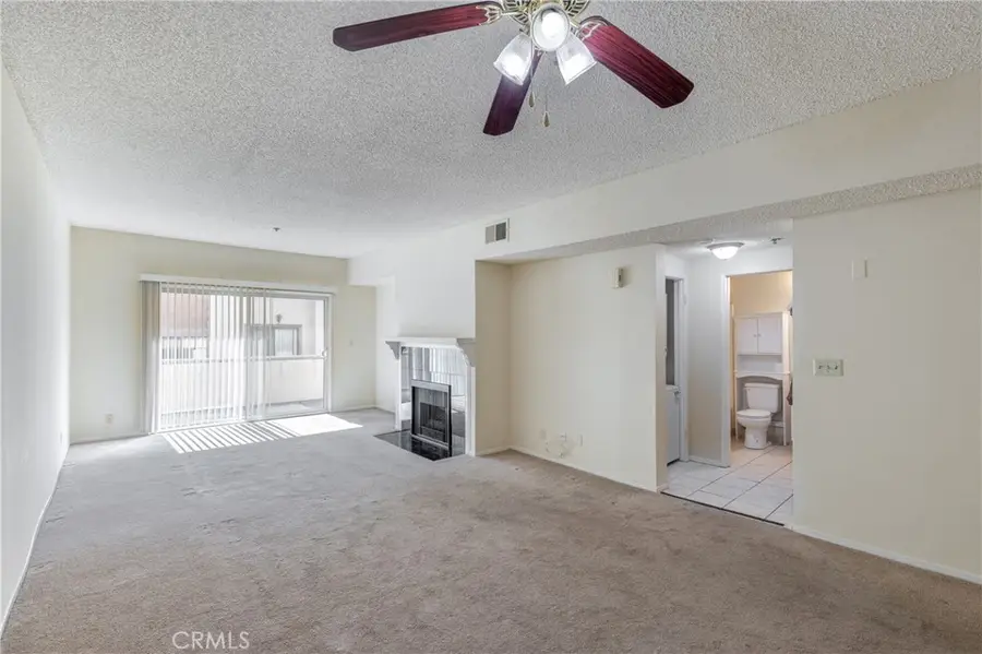 2915 Montrose Avenue #430, Glendale, CA 91214 - #3