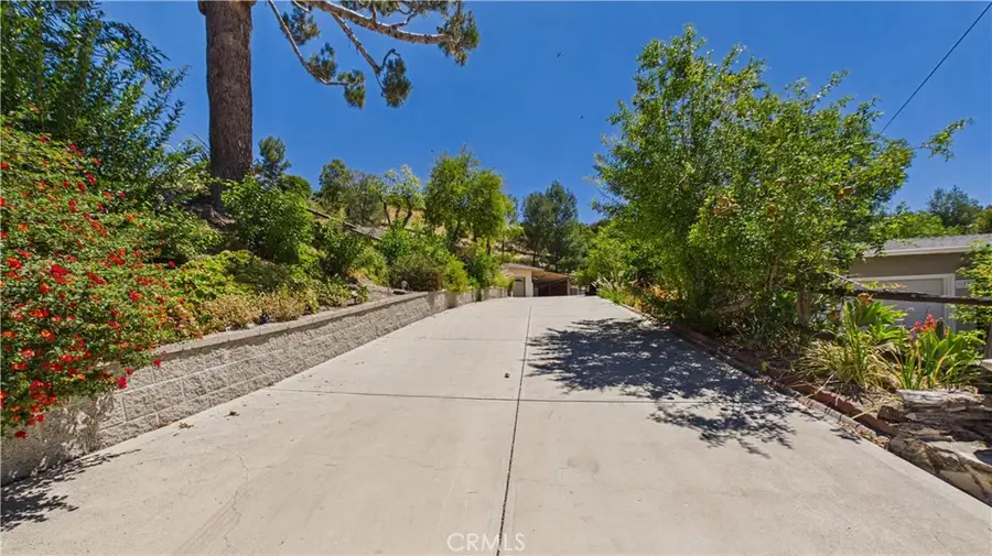 11246 Denivelle Place, Tujunga, CA 91042 - #2
