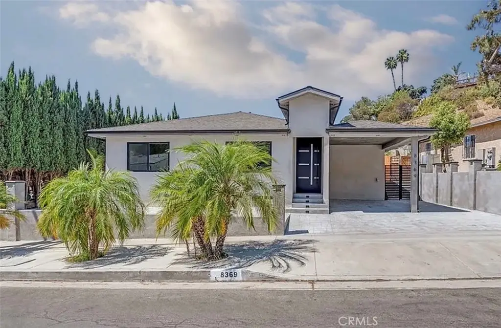 8369 Vine Valley, Sun Valley, CA 91352 - #1
