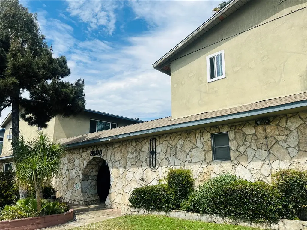 8500 Sunland, Sun Valley, CA 91352 - #1