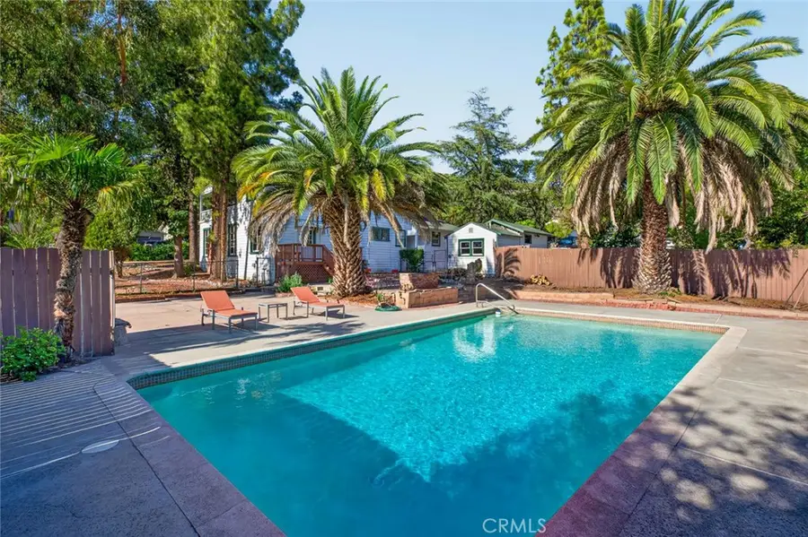 6604 Valmont Street, Tujunga, CA 91042 - #2