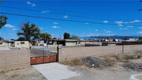 42336 5th Street E, Lancaster, CA 93535