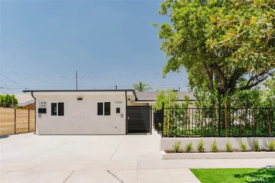 13243 Calcutta Street, Sylmar, CA 91342 - #3