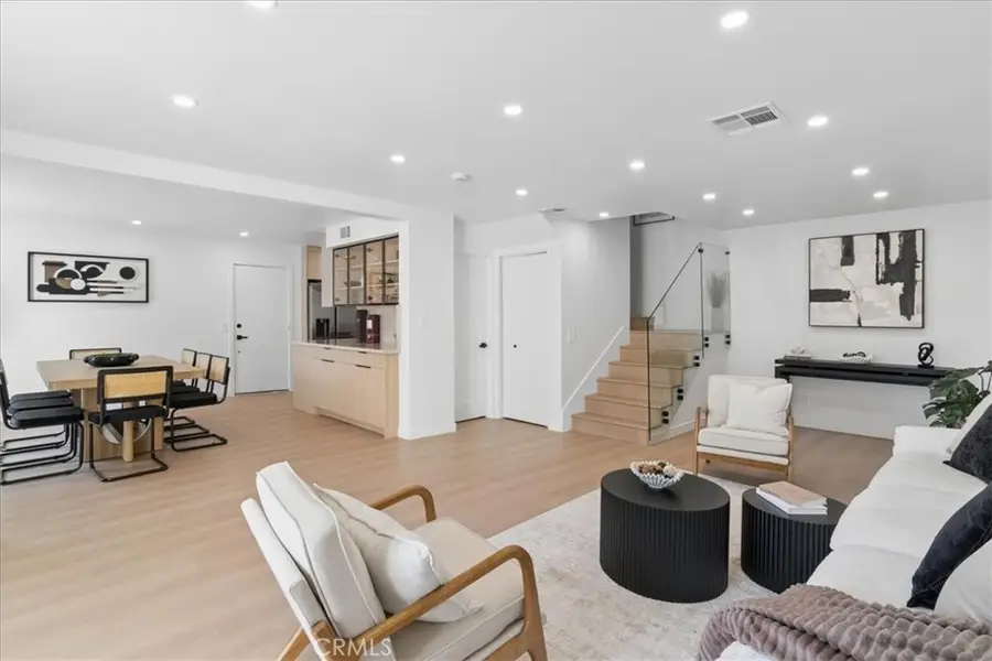 10234 Variel #12, Chatsworth, CA 91311 - #2