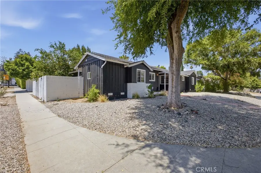5521 Mclennan Avenue, Encino, CA 91436 - #3