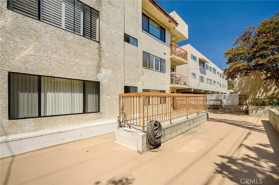 1134 Campbell #307, Glendale, CA 91207 - #2