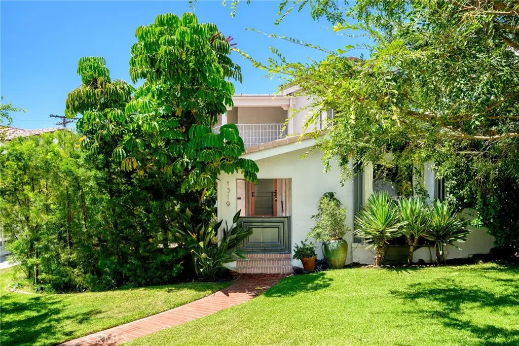 1319 Rossmoyne, Glendale, CA 91207 - #1