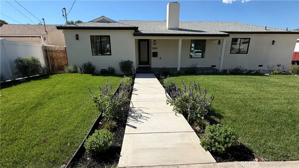 10641 Helendale, Tujunga, CA 91042 - #1