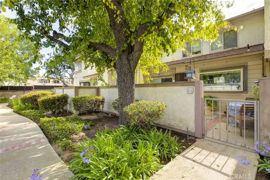 8330 Penfield, Winnetka, CA 91306 - #1