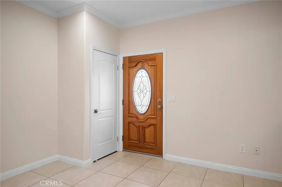 7225 Apperson Street #105, Tujunga, CA 91042 - #3