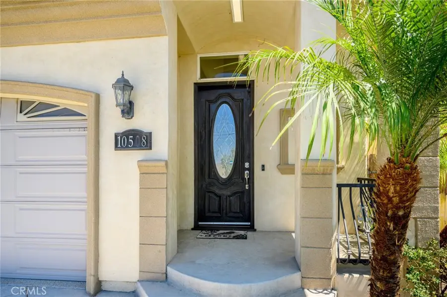 10508 Fernglen Avenue, Tujunga, CA 91042 - #2