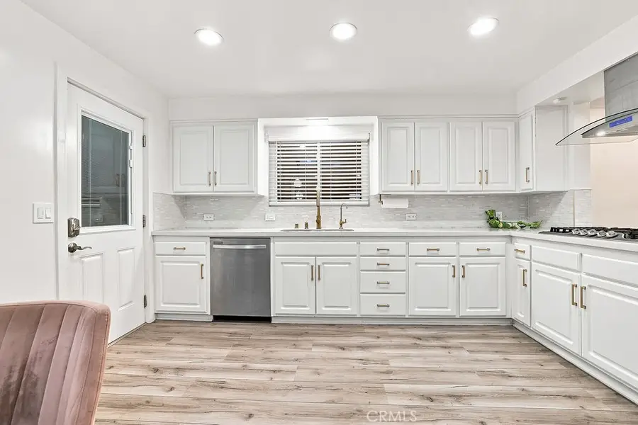 6951 Bellclaire, Tujunga, CA 91042 - #3