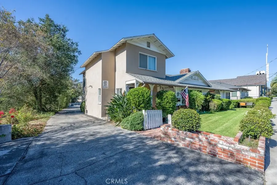 2404 Montrose Avenue, Montrose, CA 91020 - #2