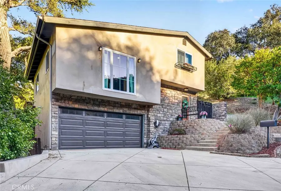 9704 Marcus Lane, Tujunga, CA 91042 - #3
