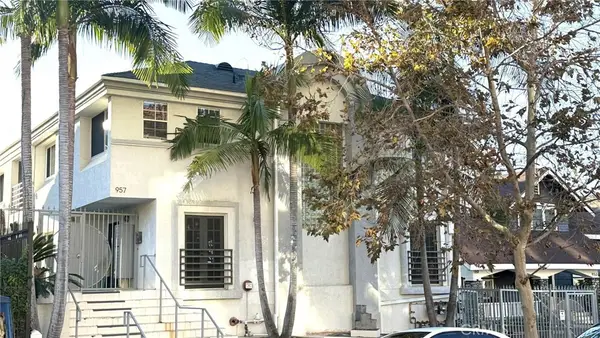 957 S Gramercy #203, Los Angeles, CA 90019