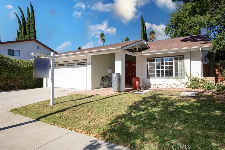 18119 Calvert Street, Tarzana, CA 91335 - #2