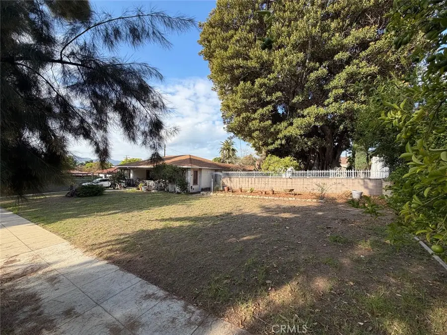 1517 Idlewood Road, Glendale, CA 91202 - #2