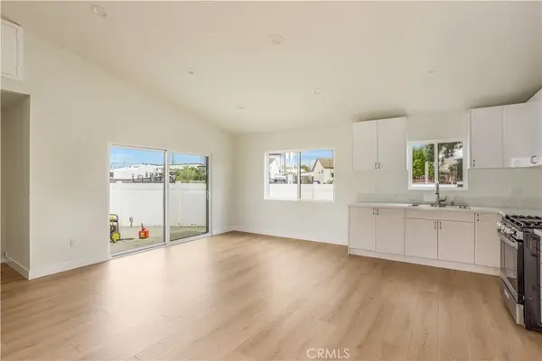 10957 Crockett, Sun Valley, CA 91352