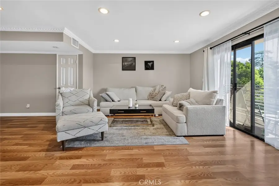 6420 Hazeltine Avenue #9, Van Nuys, CA 91401 - #3