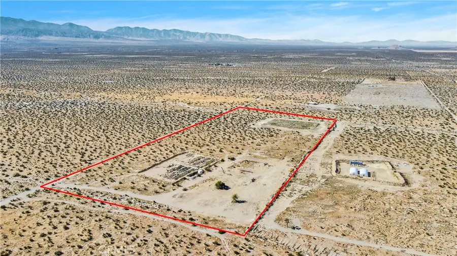15745 Silver Rock Road, Pinon Hills, CA 92372 - Image #3