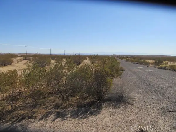 9004 Craig, California City, CA 93505