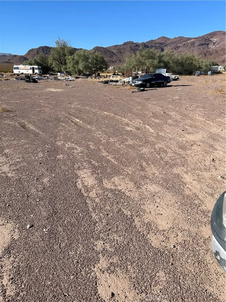 46262 Magney Lane, Newberry Springs, CA 92365 - Image #3