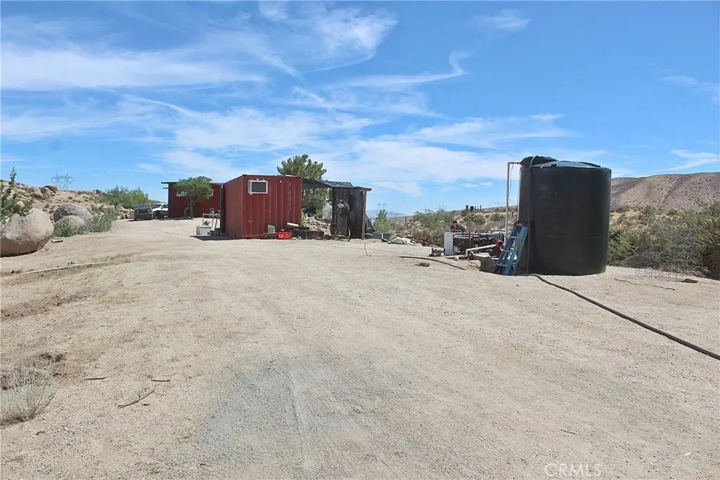 24124 Alps Court, Apple Valley, CA 92308 - #1