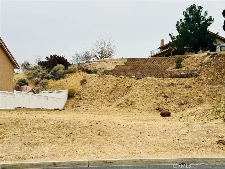 18005 Vista Point Drive, Victorville, CA 92395 - #3