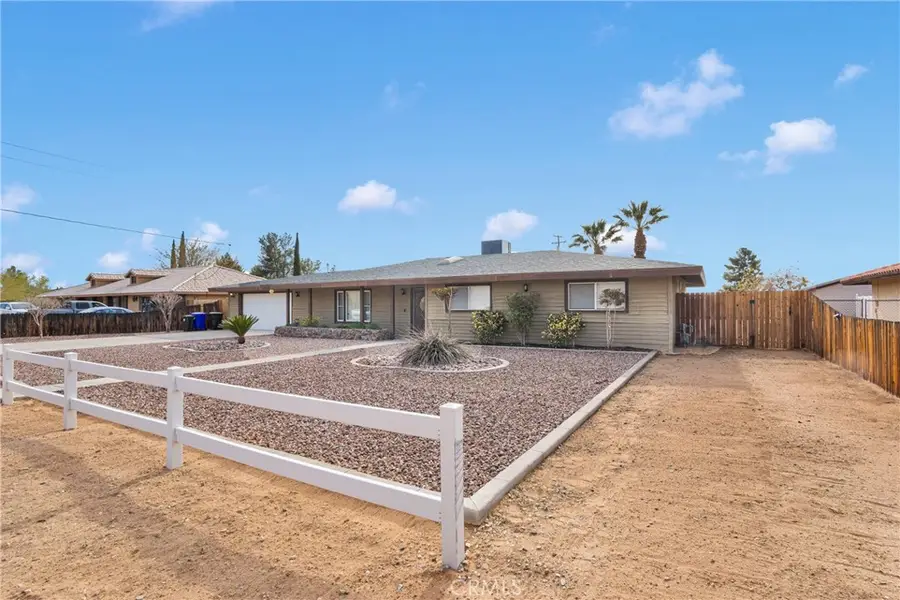 13206 Winona Road, Apple Valley, CA 92308 - #3