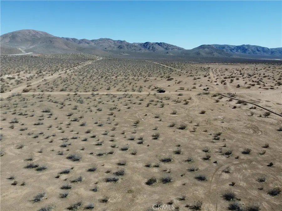 2 Atchison Road, Apple Valley, CA 92307 - #2