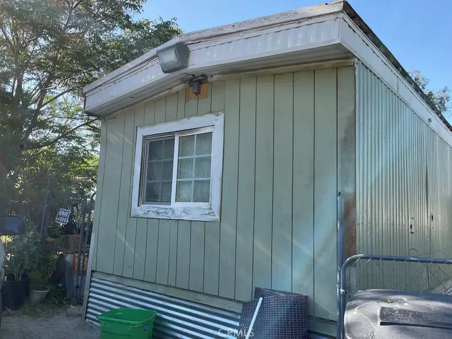 51820 Date Avenue, Cabazon, CA 92230 - Image #3