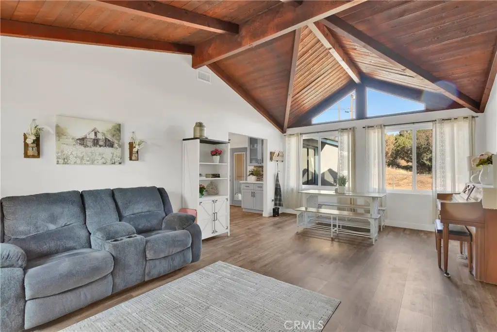 10634 Mesquite Street, Oak Hills, CA 92344 - Image #1