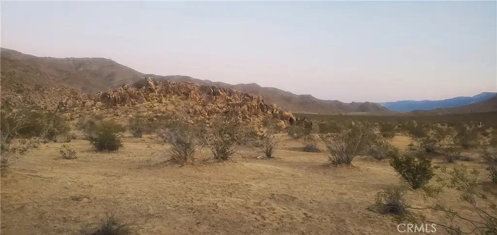 5 Esaws Avenue, Apple Valley, CA 92307 - #1