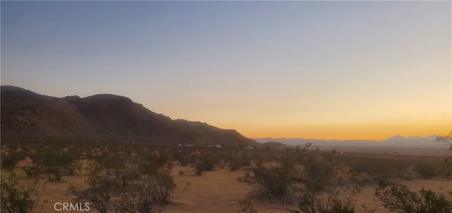 5 Esaws Avenue, Apple Valley, CA 92307 - #3