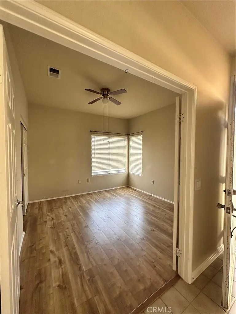 19014 Primrose Lane, Apple Valley, CA 92308 - Image #3