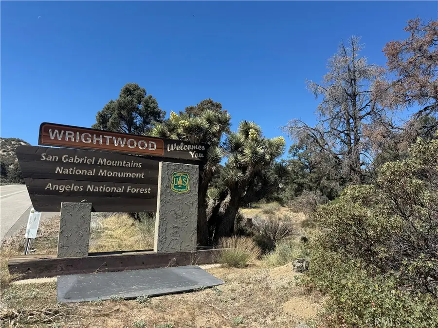 40124 Scenic Creek, Pinon Hills, CA 92372 - Image #2