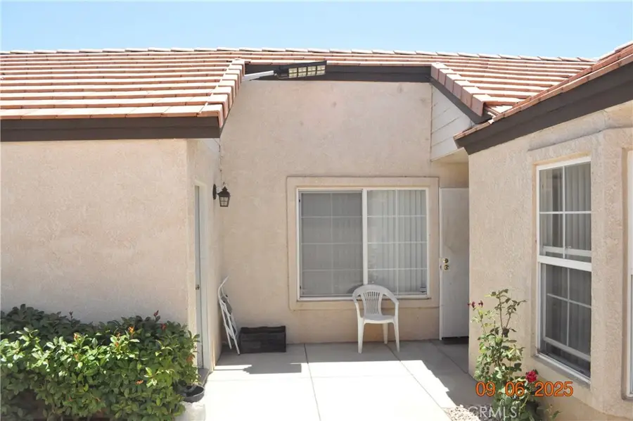 11584 Oak Street, Apple Valley, CA 92308 - Image #2