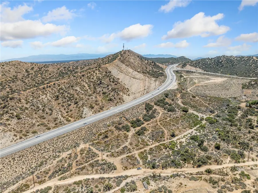 7939 Pipeline Road, Pinon Hills, CA 92372 - Image #3