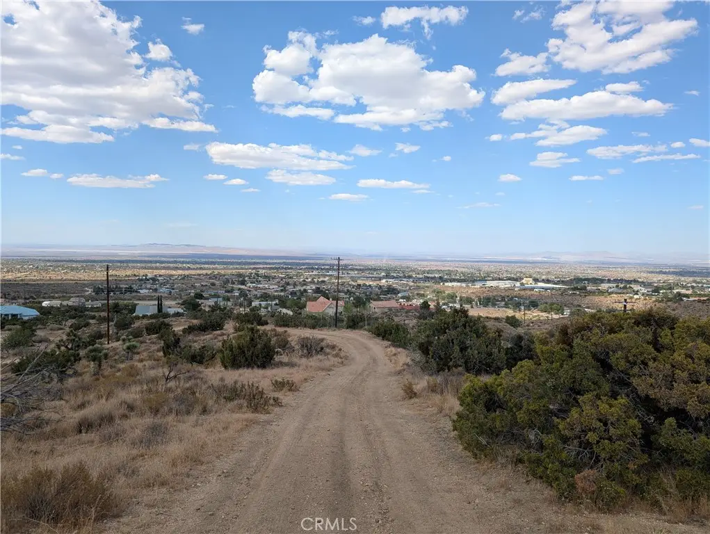0 Snowline Parcel #3037-031-01 Drive, Pinon Hills, CA 92372 - Image #1