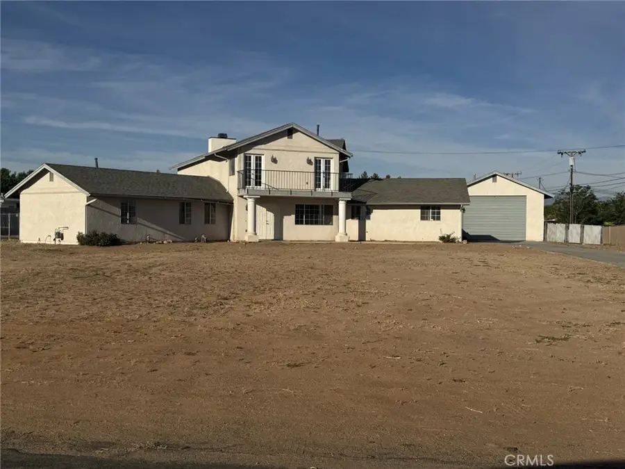 20635 Tonawanda Road, Apple Valley, CA 92307 - #2