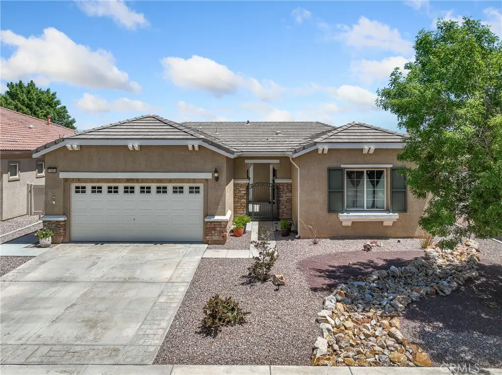 10803 Katepwa Street, Apple Valley, CA 92308 - Image #1