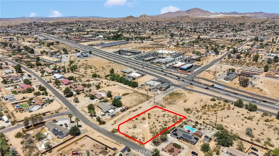 18924 Symeron Road, Apple Valley, CA 92307 - #3