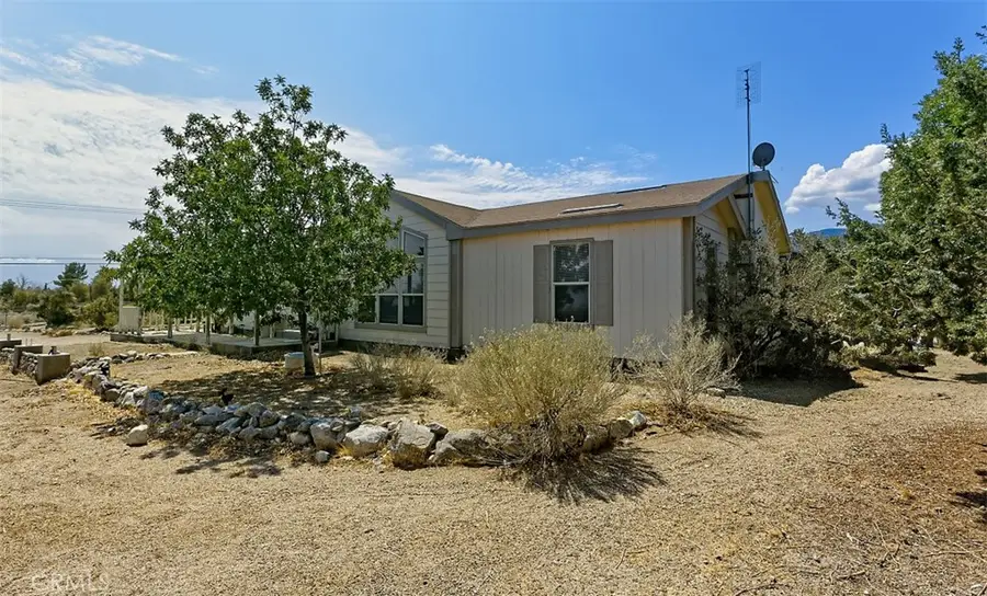 1895 Barkley Ranch Road, Pinon Hills, CA 92372 - Image #2