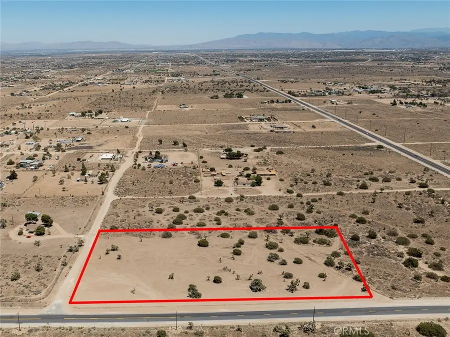 11 Caughlin Road, Phelan, CA 92371 - Image #3