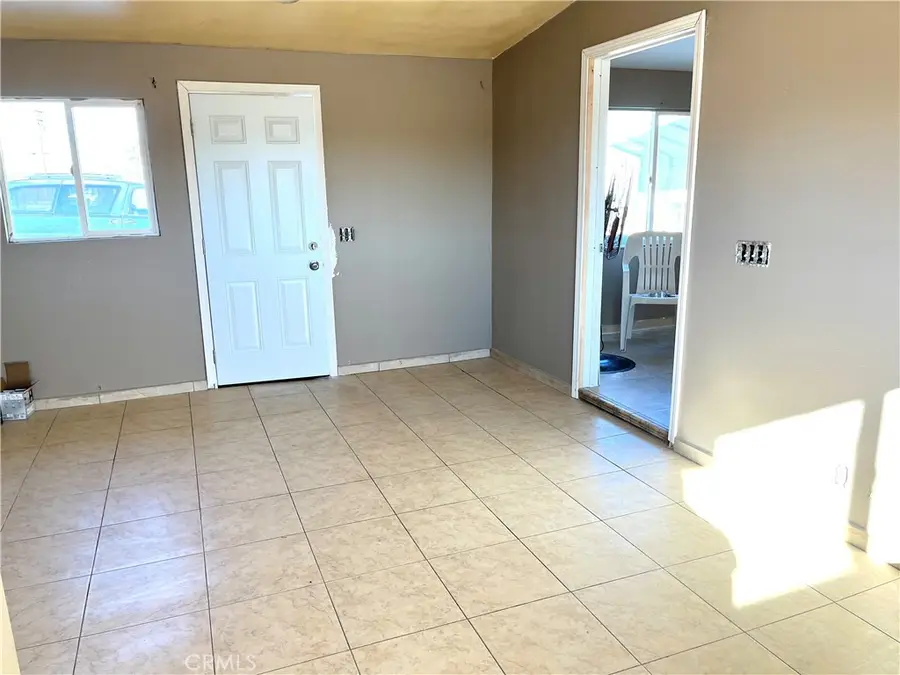 14602 Main Street, Hesperia, CA 92345 - Image #3