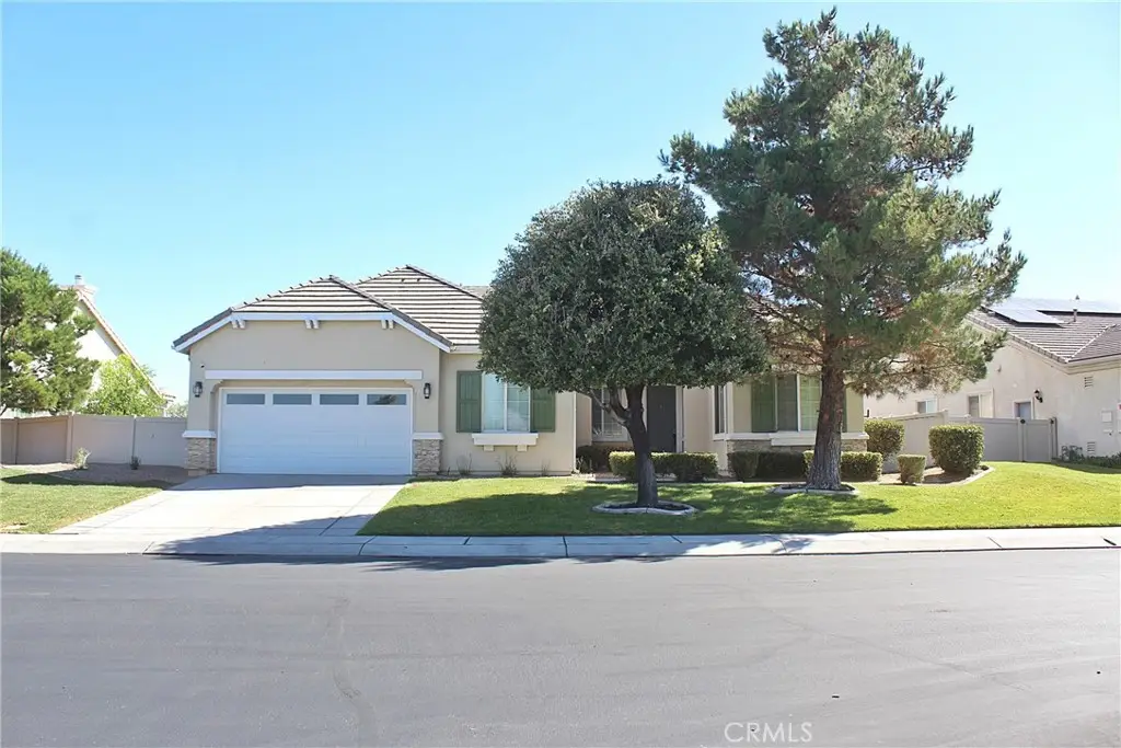 10854 Aster Lane, Apple Valley, CA 92308 - Image #1